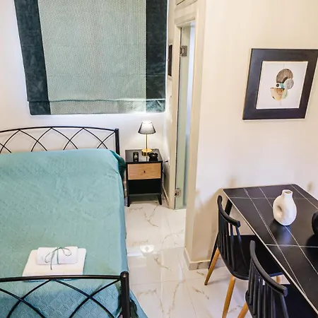 Katerina's House Апартаменты Эйон