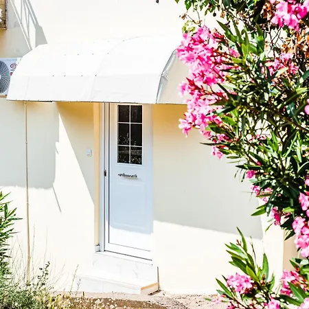 Katerina's House Апартаменты *