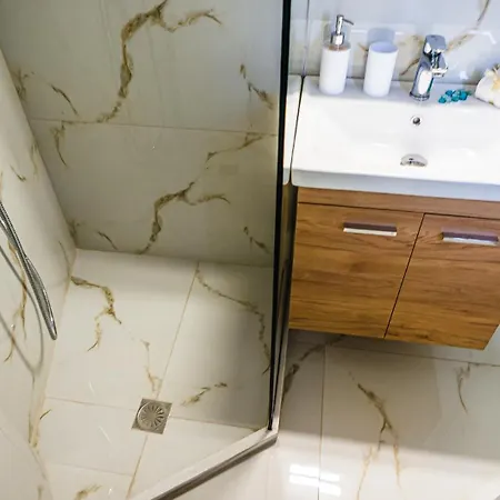 Katerina's House * Эйон