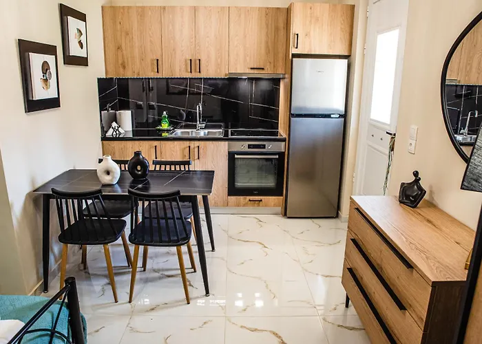 아파트 Katerina's House 아이기오
